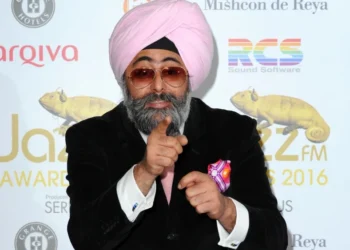Hardeep Singh Kohli steht wegen schwerer Sexualvorwürfe vor Gericht