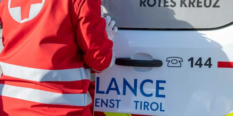 Schwerer Verkehrsunfall auf der Ötztalstraße: Eine Tote und drei Verletzte