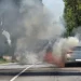 Flammen auf der Bundesstraße 1: Fahrzeug vollständig zerstört