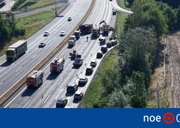 Westautobah’da Feci Kaza: Bariyerlere Çarpan Otomobilde 2 Can Kaybı, 1 Ağır Yaralı!