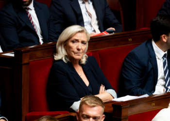 Schicksalstag für Marine Le Pen: Droht das Ende der rechtsextremen Familiendynastie vor der Frankreich-Wahl?