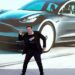 Tesla-Aktie unter Druck: Europa-Schwäche, China-Klagen und neue Prognosen für 2027